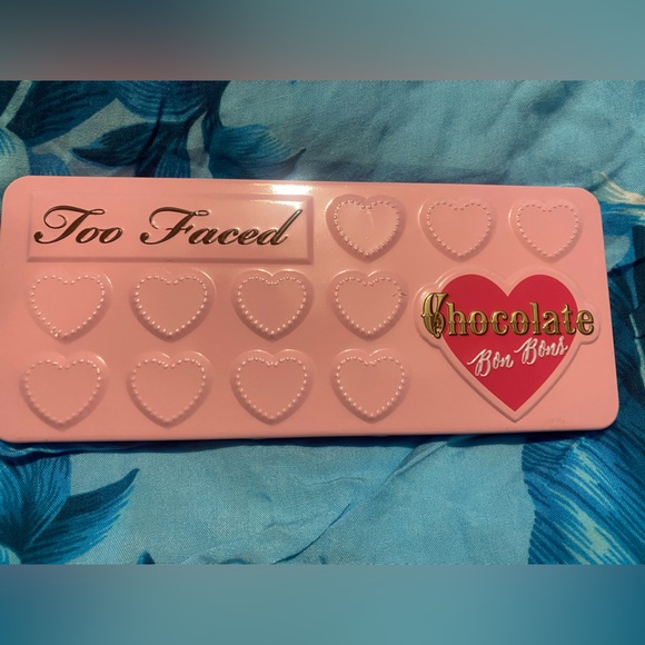 Toofaced chocolate Bon Bons eyeshadow Pallet - Picture 3 of 7